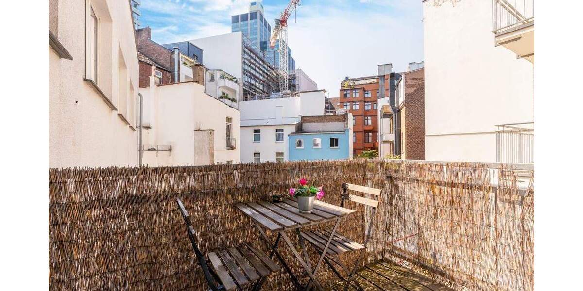 Etagenwohnung Düsseldorf Friedrichstadt - 4 Zimmer, 160 m&sup2;, 3.490&euro; | Angebot:23953791