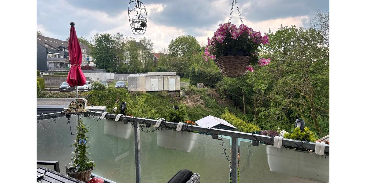 Etagenwohnung Remscheid Reinshagen - 4 Zimmer, 91 m&sup2;, 215.000&euro; | Angebot:25757603