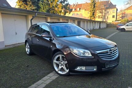 Opel Insignia 208.600 km 5.800 € Düsseldorf 40231