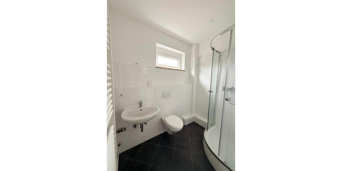 Etagenwohnung Remscheid Lüttringhausen - 3 Zimmer, 86 m&sup2;, 880&euro; | Angebot:26647355
