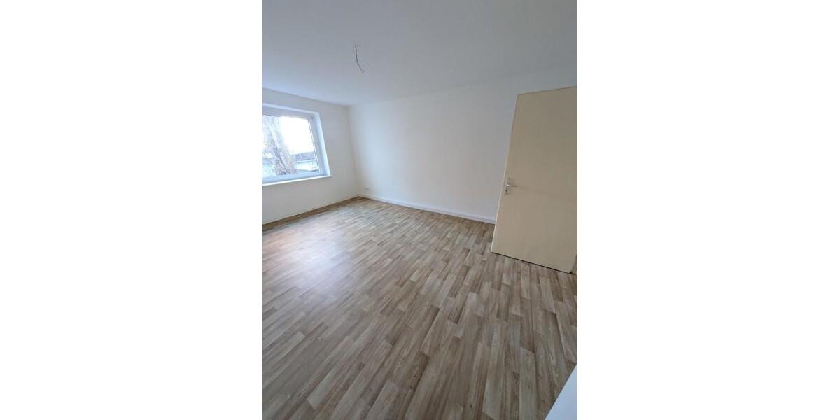 Etagenwohnung Düsseldorf Flingern Süd - 3 Zimmer, 82 m&sup2;, 979&euro; | Angebot:24808171
