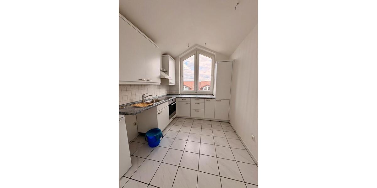 Dachgeschoßwohnung Hattingen Blankenstein - 4.5 Zimmer, 98 m&sup2;, 239.000&euro; | Angebot:26993457