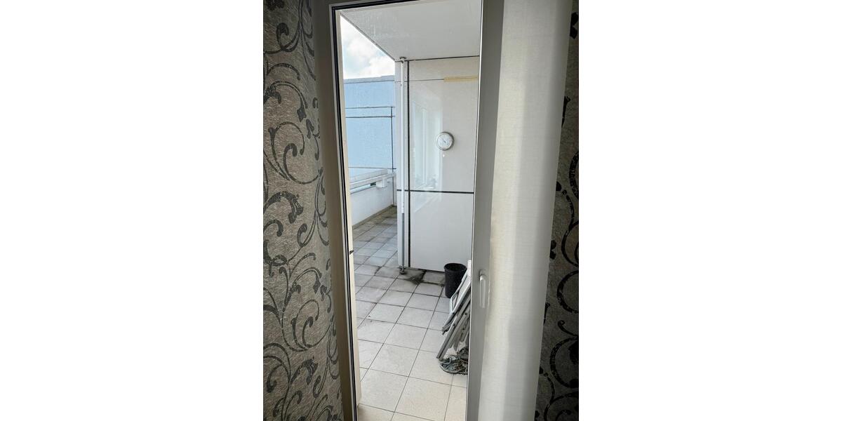 Dachgeschoßwohnung Wuppertal Eckbusch - 2 Zimmer, 67 m&sup2;, 167.000&euro; | Angebot:24756400