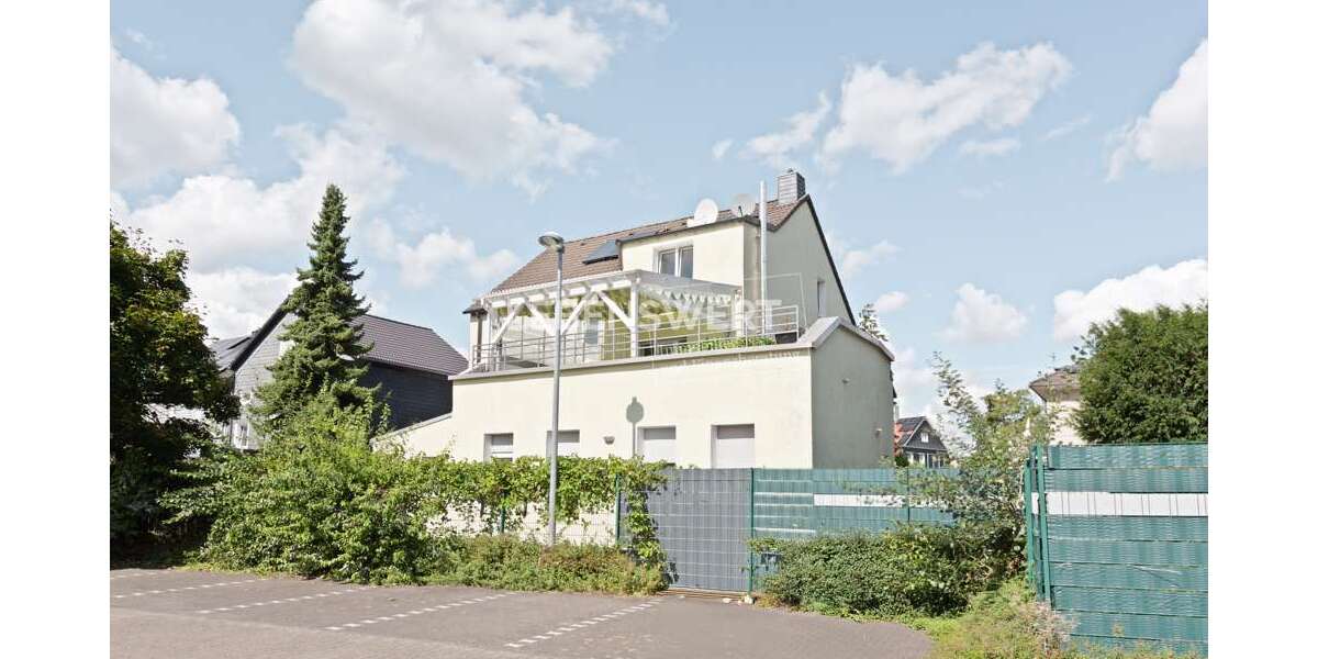 Einfamilienhaus Solingen Aufderhöhe - 10 Zimmer, 290 m&sup2;, 519.500&euro; | Angebot:24407144