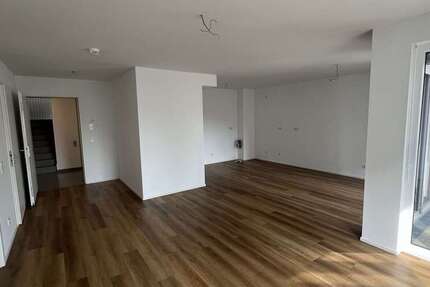 Wohnung zum Mieten in Köln 412,62 € 60.7 m²