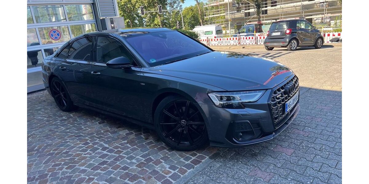 Audi A8 81.000 km 63.500 € mettmann 40822