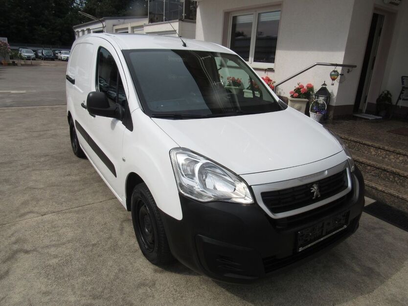 Peugeot Partner 133.000 km 7.700 € Leverkusen 51371