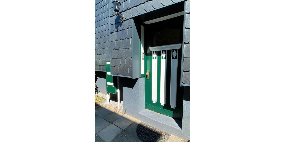 Dachgeschoßwohnung Wuppertal Dönberg - 3 Zimmer, 64 m&sup2;, 770&euro; | Angebot:27572258