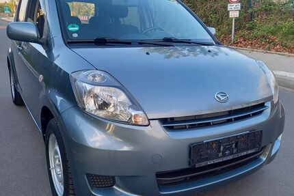 Daihatsu Sirion 154.000 km 1.750 &euro; köln 51145