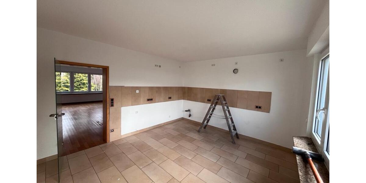 Etagenwohnung Halver - 4 Zimmer, 119 m&sup2;, 810&euro; | Angebot:24827694