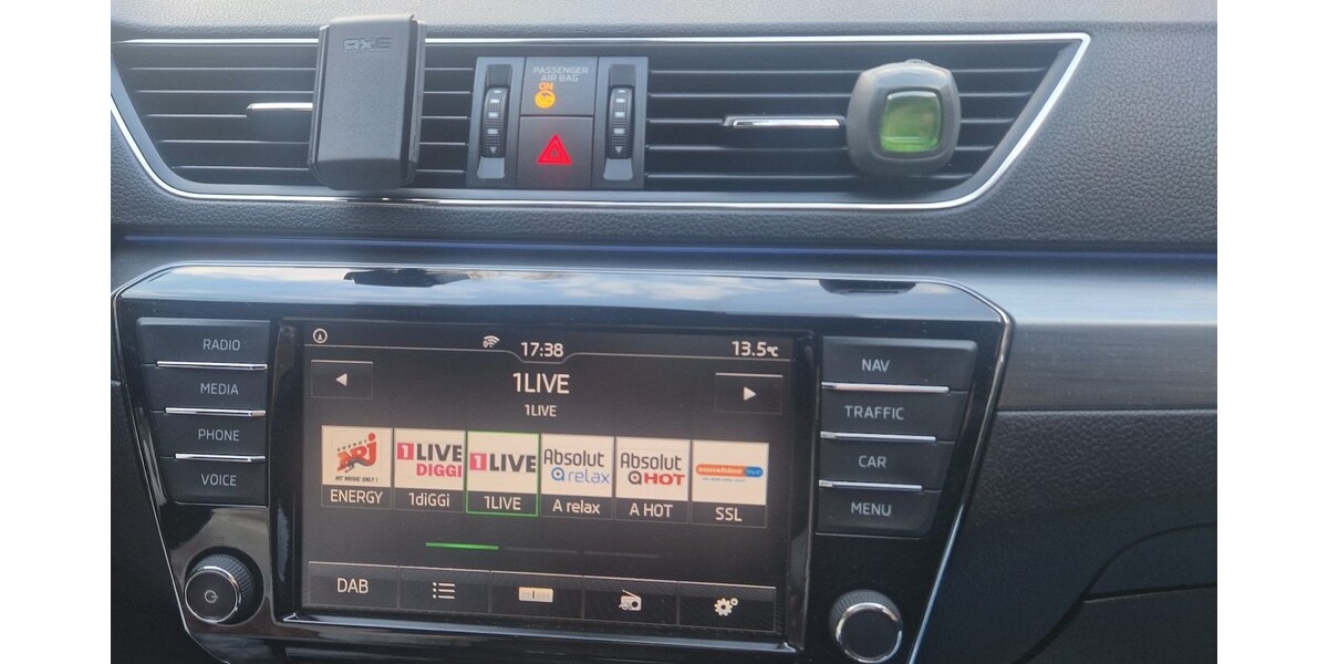 Skoda Superb 84.616 km 18.800 &euro; Köln 50667