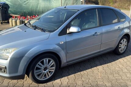 Ford Focus 147.879 km 2.299 &euro; Köln 51145