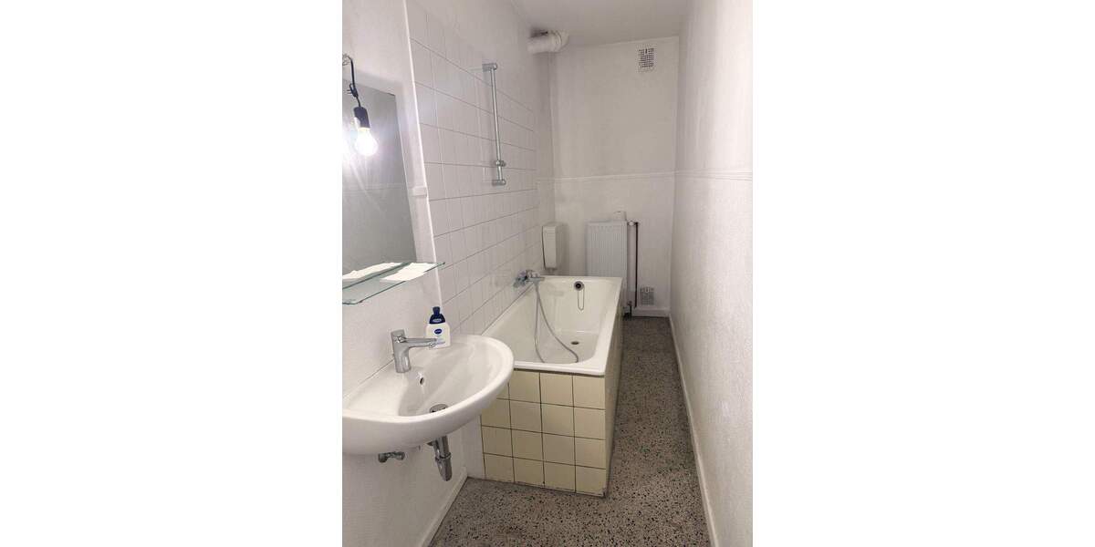 Etagenwohnung Düsseldorf Flingern Nord - 2 Zimmer, 50 m&sup2;, 500&euro; | Angebot:24827327