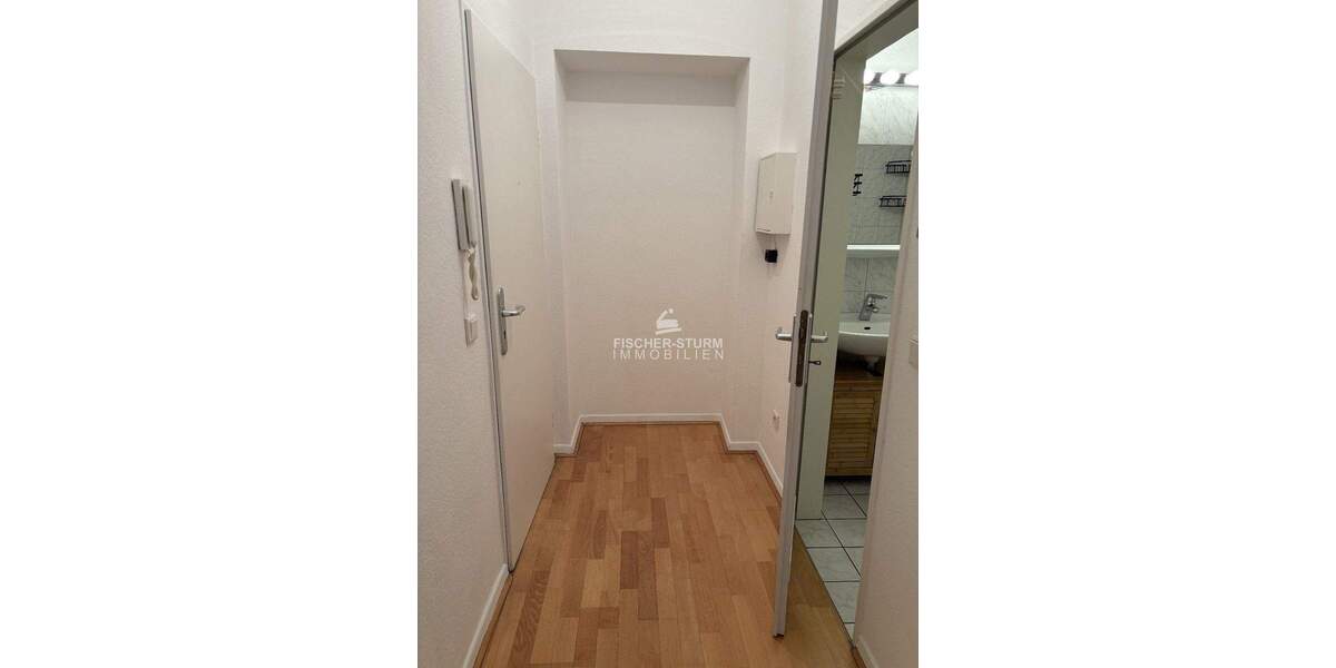 Etagenwohnung Düsseldorf Friedrichstadt - 2 Zimmer, 47 m&sup2;, 615&euro; | Angebot:24812482