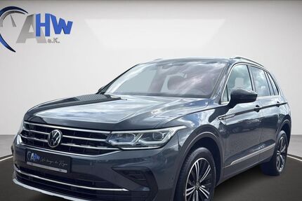 VW Tiguan 97.000 km 25.970 &euro; Wuppertal 42329