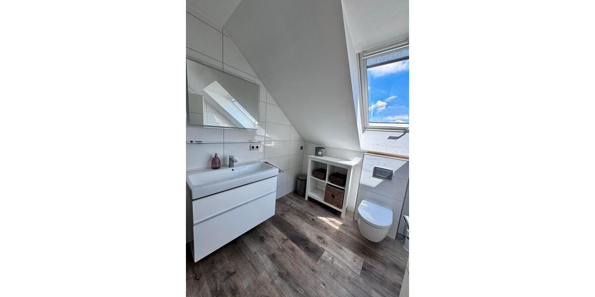 Doppelhaushälfte Wermelskirchen - 7 Zimmer, 177 m&sup2;, 619.000&euro; | Angebot:27033514