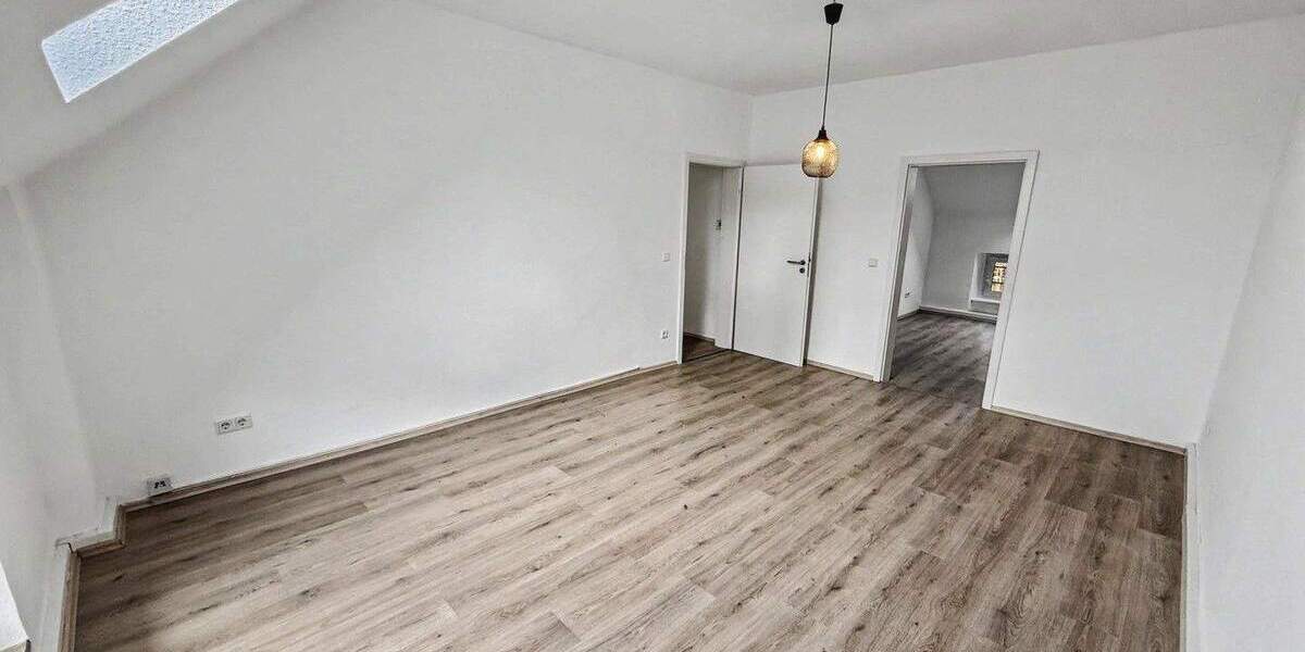 Etagenwohnung Wuppertal Elberfeld - 3 Zimmer, 73 m&sup2;, 590&euro; | Angebot:24748202