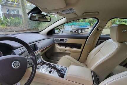 Jaguar XF 170.000 km 10.900 € Köln 51149