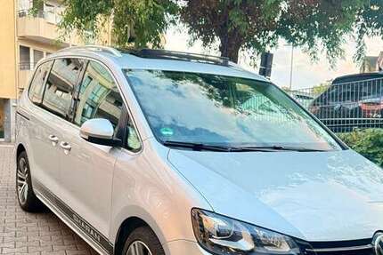 VW Sharan