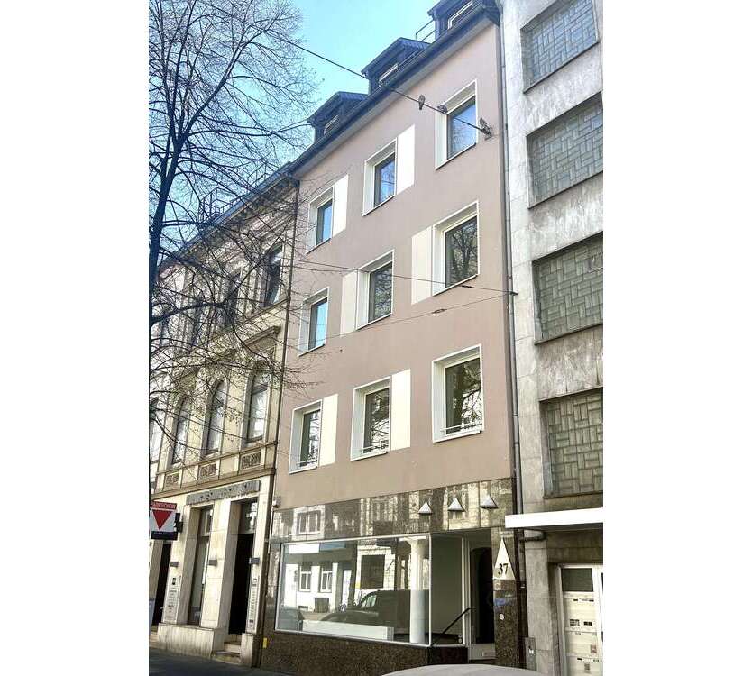 Haus zum Kaufen in Düsseldorf 1.550.000 € 427.68 m²