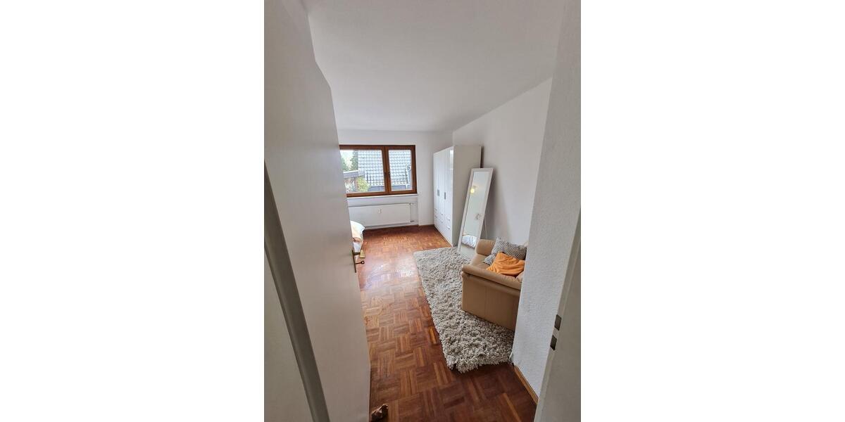 Etagenwohnung Bergisch Gladbach Gronau - 2 Zimmer, 70 m&sup2;, 970&euro; | Angebot:25942458