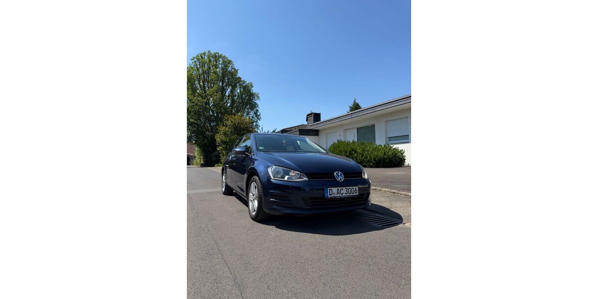 VW Golf 165.000 km 7.399 &euro; Düsseldorf 40591