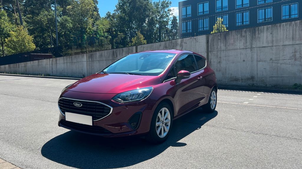 Ford Fiesta 32.000 km 13.700 &euro; Bergisch Gladbach 51427