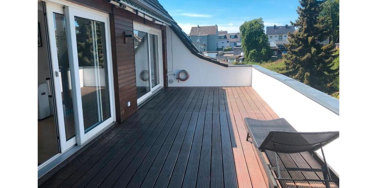 Dachgeschoßwohnung Wermelskirchen - 3 Zimmer, 64 m&sup2;, 195.000&euro; | Angebot:23863611