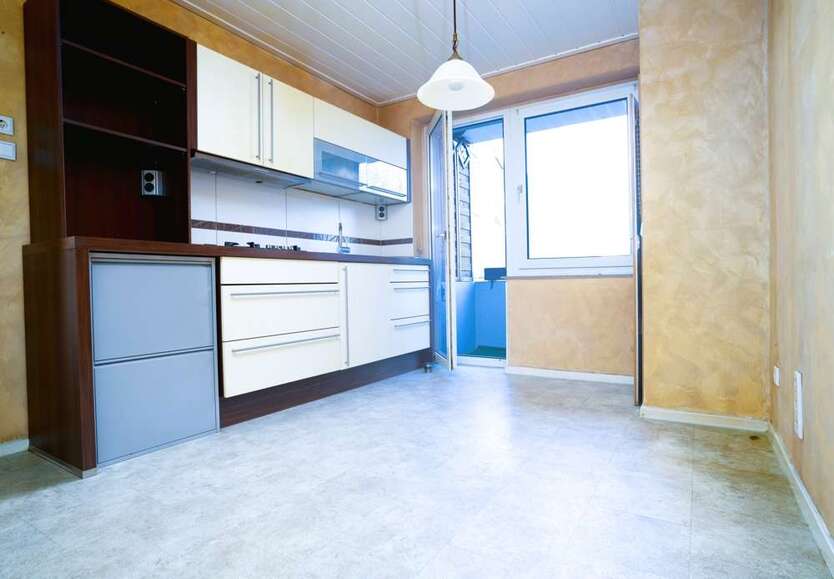 Wohnung zum Kaufen in Düsseldorf 219.000 € 68 m² 2 zimmer