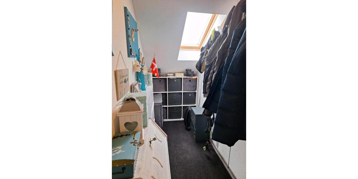 Dachgeschoßwohnung Halver - 3 Zimmer, 75 m&sup2;, 550&euro; | Angebot:26055111