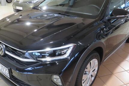 VW Taigo 4.500 km 29.945 € Neuss 41469