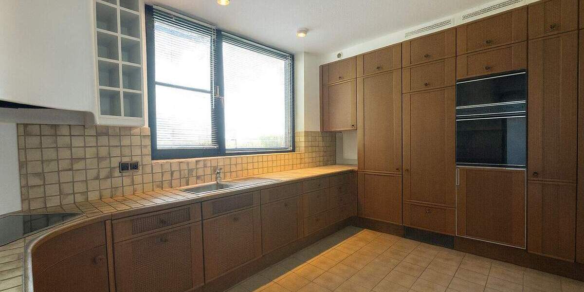 Etagenwohnung Düsseldorf / Himmelgeist Himmelgeist - 5 Zimmer, 190 m&sup2;, 850.000&euro; | Angebot:24035640