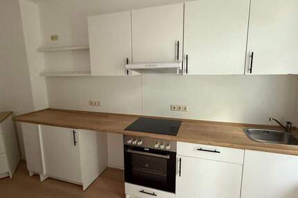 Wohnung Düsseldorf Heerdt - 2 Zimmer, 63 m&sup2;, 1.099&euro; | Angebot:23288639