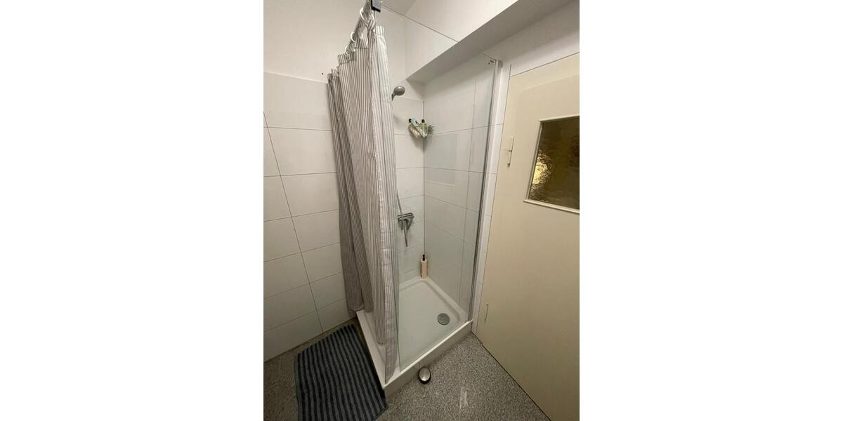 Etagenwohnung Düsseldorf Pempelfort - 2 Zimmer, 52 m&sup2;, 622&euro; | Angebot:27608815