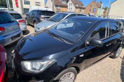 Hyundai i20 100.000 km 3.999 € Essen 45147