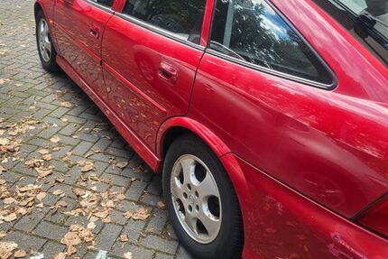 Opel Vectra 142.356 km 2.000 &euro; Köln 51103