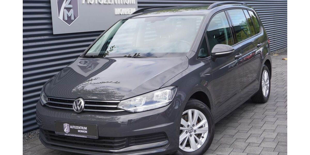 VW Touran 114.000 km 19.990 € Monheim am Rhein 40789