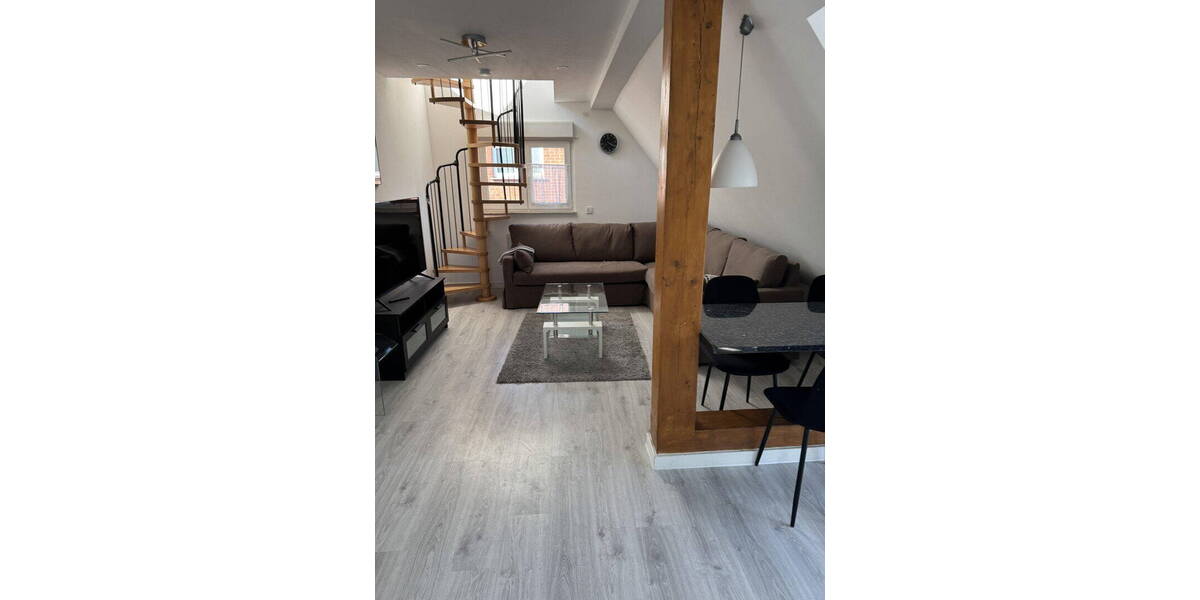 Etagenwohnung Düsseldorf Lohausen - 2 Zimmer, 80 m&sup2;, 1.400&euro; | Angebot:26511662