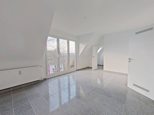 Etagenwohnung Solingen - 3 Zimmer, 73 m&sup2;, 789&euro; | Angebot:24884975