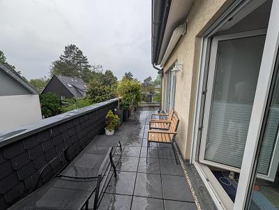 PENTHOUSE FLAIR MIT SONNIGEM SÜDBALKON - Etagenwohnung Bergisch Gladbach Frankenforst | Angebot:26956657