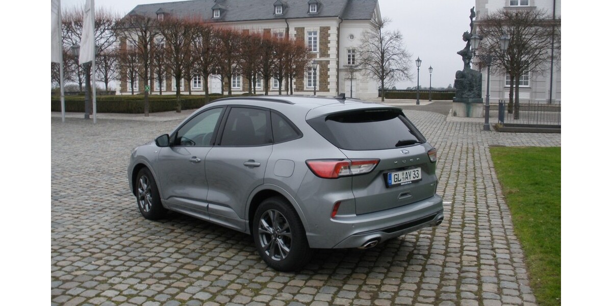 Ford Kuga 35.550 km 24.250 &euro; Bergisch Gladbach 51465