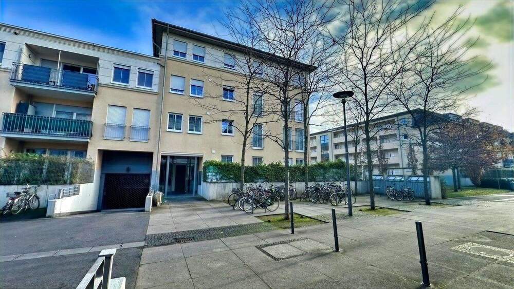 Etagenwohnung Köln Niehl - 4 Zimmer, 85 m&sup2;, 520.000&euro; | Angebot:24049698