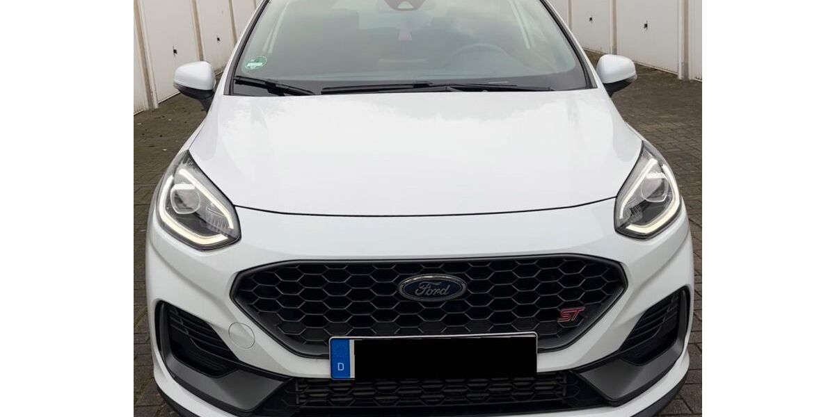 Ford Fiesta 38.000 km 21.900 € Solingen 42719