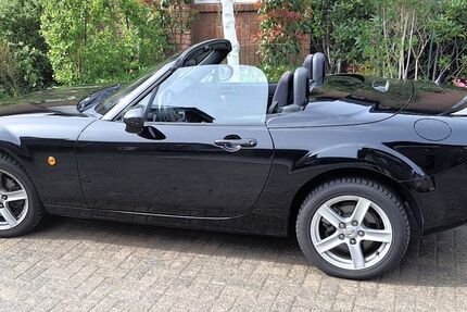 Mazda MX-5 68.000 km 11.000 &euro; Dormagen 41542
