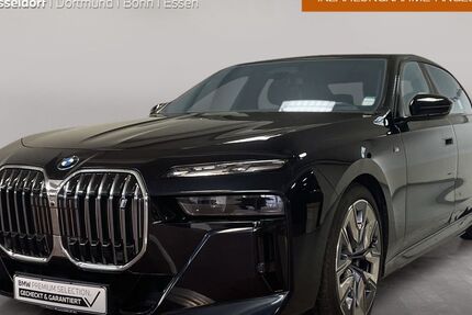 BMW i7 39.776 km 83.999 &euro; Düsseldorf 40237