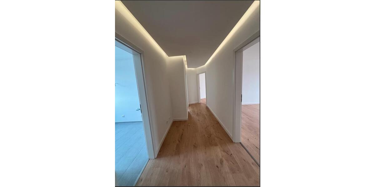 Dachgeschoßwohnung Düsseldorf Stadtbezirk 8 - 2 Zimmer, 67 m&sup2;, 995&euro; | Angebot:25922828