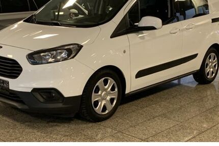 Ford Transit Courier 27.900 km 14.985 &euro; Wuppertal 42329