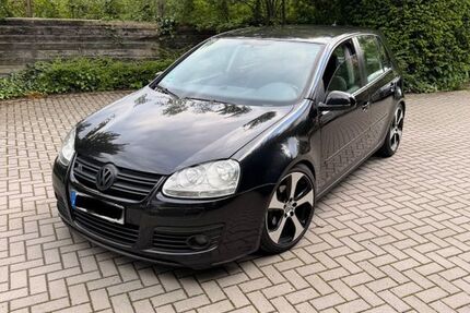VW Golf 172.000 km 2.000 &euro; Leverkusen 51375
