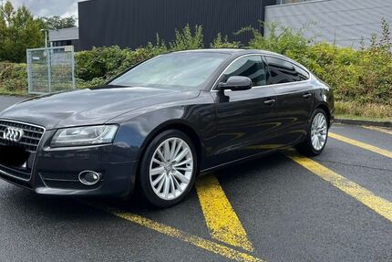 Audi A5 261.000 km 7.500 &euro; Köln 50935