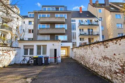 Haus Köln / Kalk Kalk - 13 Zimmer, 311 m&sup2;, 919.000&euro; | Angebot:27023904